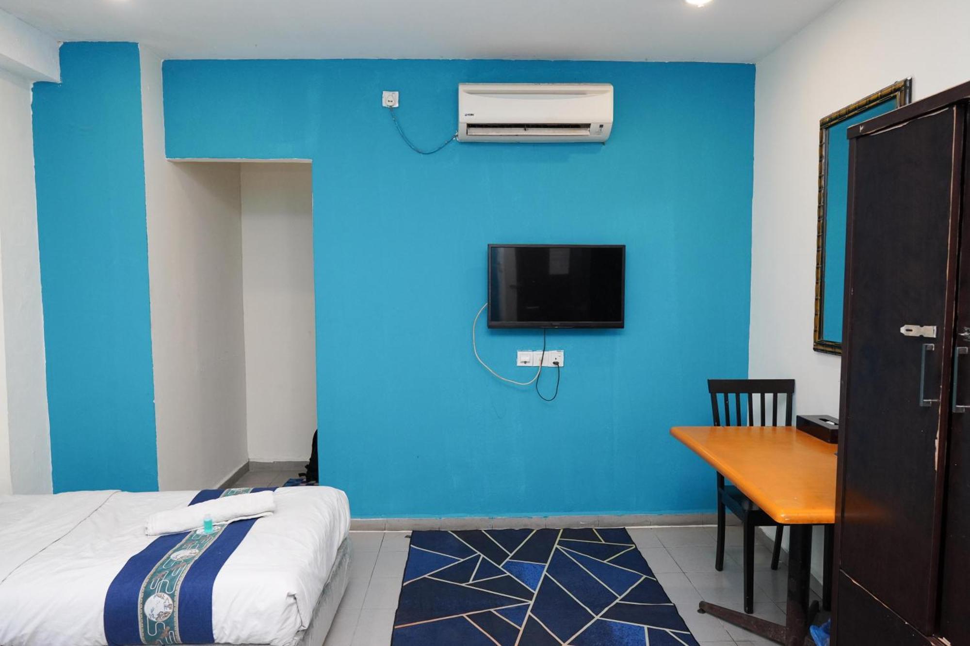 Hotel Shri Putiri Пасир Гуданг Екстериор снимка